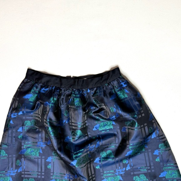 J. Crew Navy and Teal Floral Plaid Jacquard A-Line Mini Skirt w Pockets Size 4 - Picture 3 of 6
